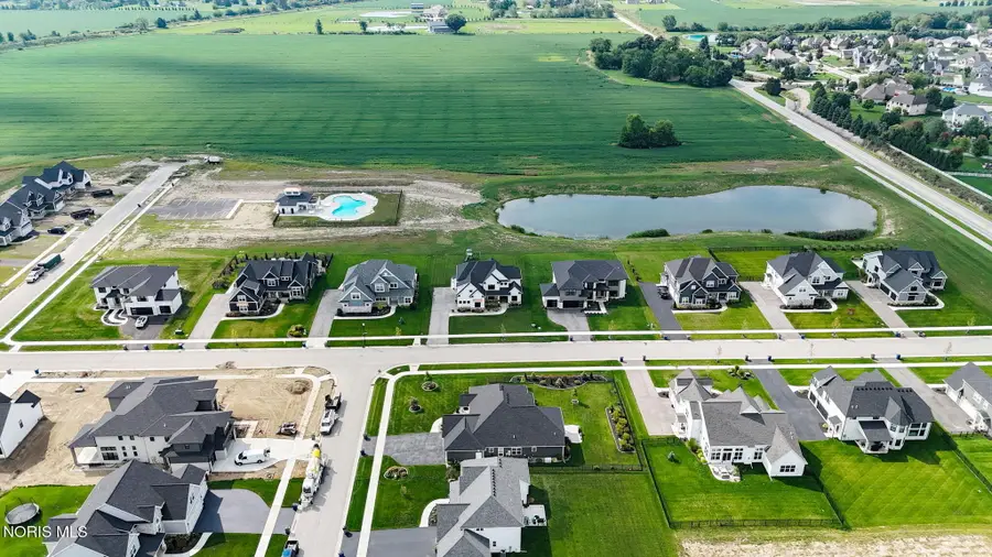 1010 Ellesmere Drive, Perrysburg, OH 43551 - #3