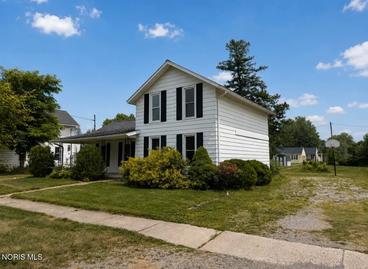 712 Daggett Avenue, Napoleon, OH 43545 - #1