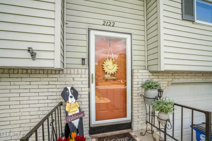 2122 Laurel Valley Drive, Toledo, OH 43614 - #3