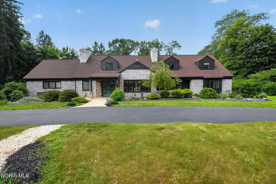 4545 Indian Road, Ottawa Hills, OH 43615 - #2