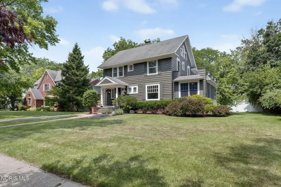 319 E Broadway Street, Maumee, OH 43537 - #2