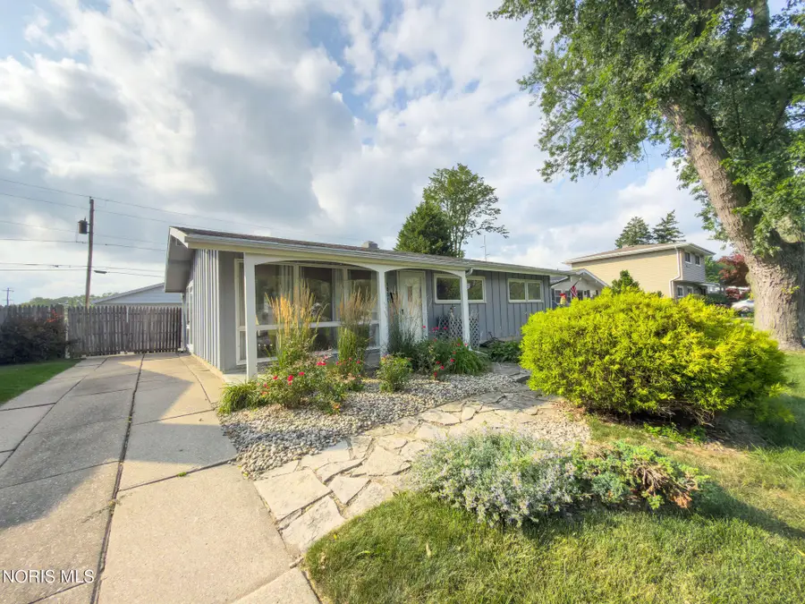 1001 Village Trail Road, Maumee, OH 43537 - #2