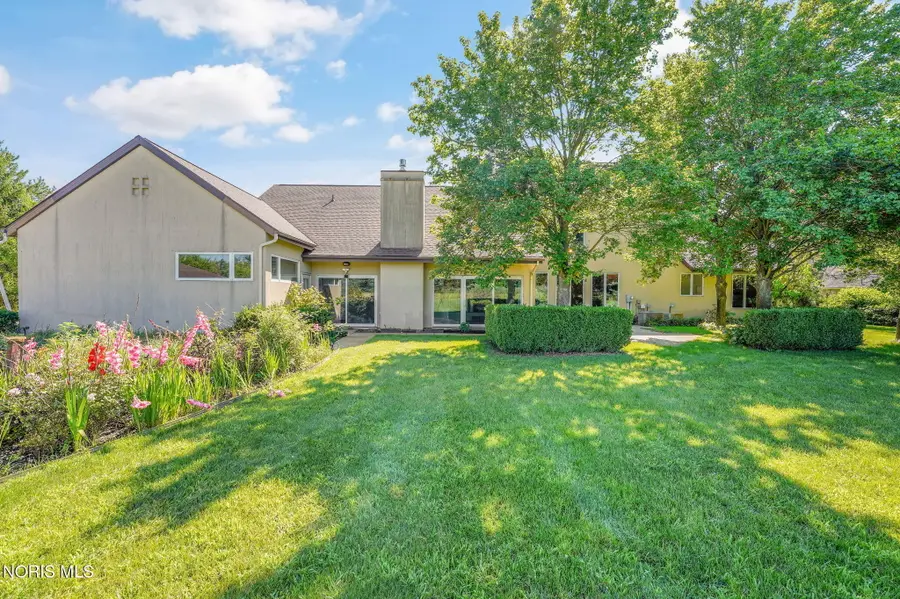 6065 Winterhaven Drive, Sylvania, OH 43560 - #2