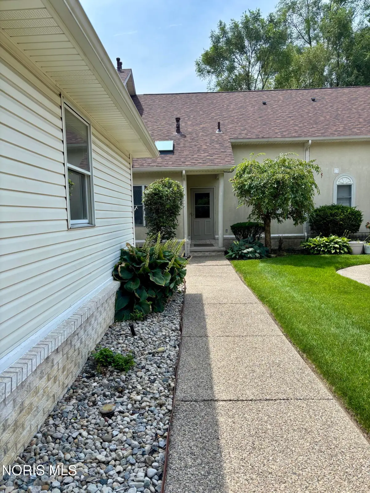 2137 Saint Andrews, Toledo, OH 43615 - #1