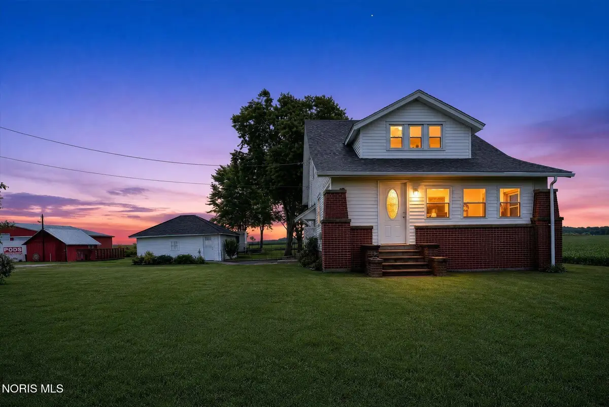 19600 Dunbridge Road, Bowling Green, OH 43402 - #1