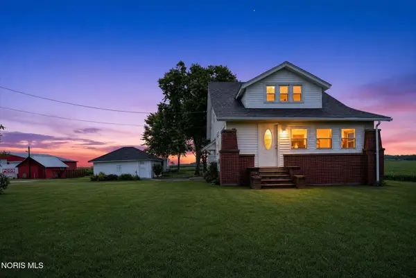 19600 Dunbridge Road, Bowling Green, OH 43402