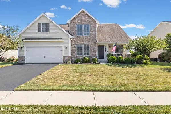 25149 Fox Hunt Drive, Perrysburg, OH 43551