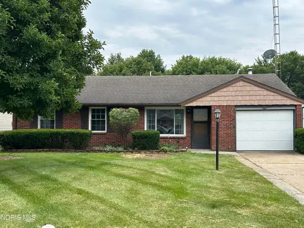 110 Harlan Drive, Walbridge, OH 43465