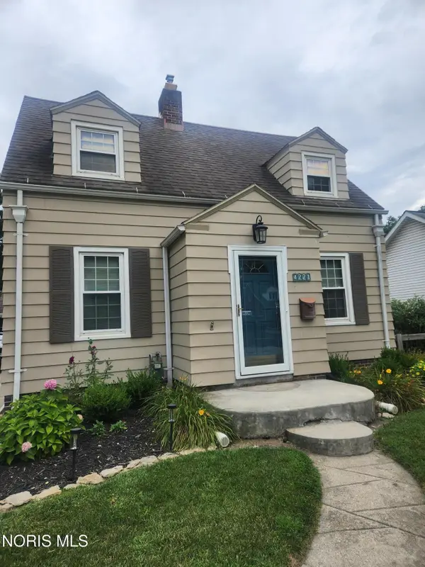 4221 Rugby Drive, Toledo, OH 43614