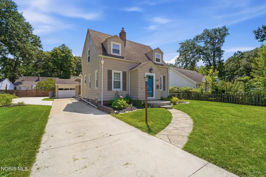 4221 Rugby Drive, Toledo, OH 43614 - #3