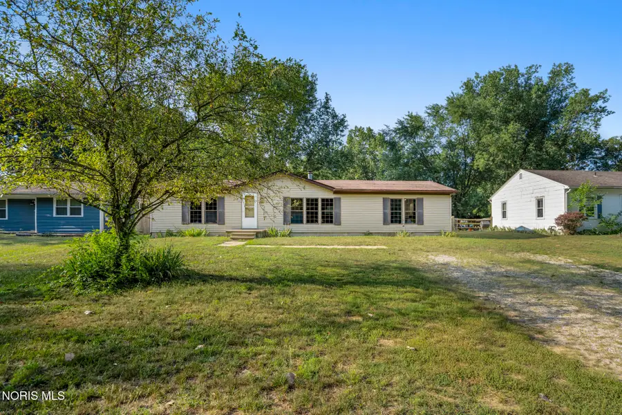 7627 Covert Road, Toledo, OH 43617 - #2