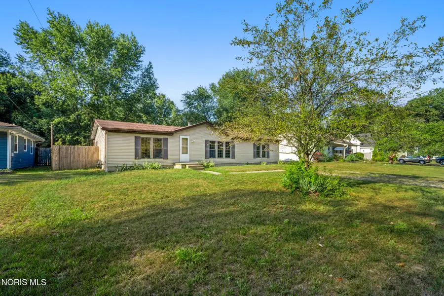 7627 Covert Road, Toledo, OH 43617 - #3