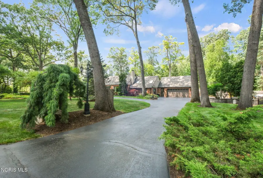 6540 Wild Oaks Drive, Toledo, OH 43615 - #2