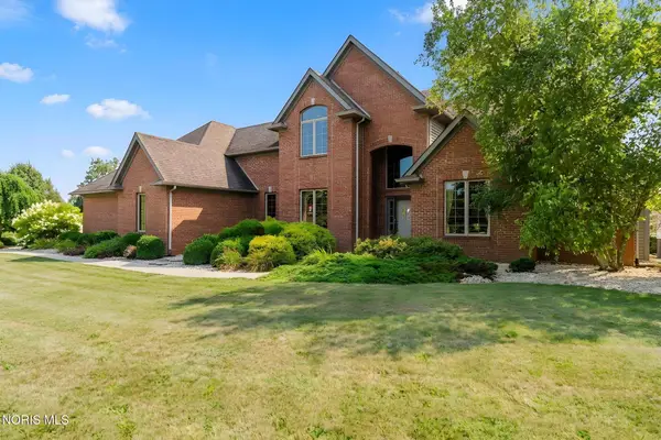 9119 Pierce Drive, Findlay, OH 45840