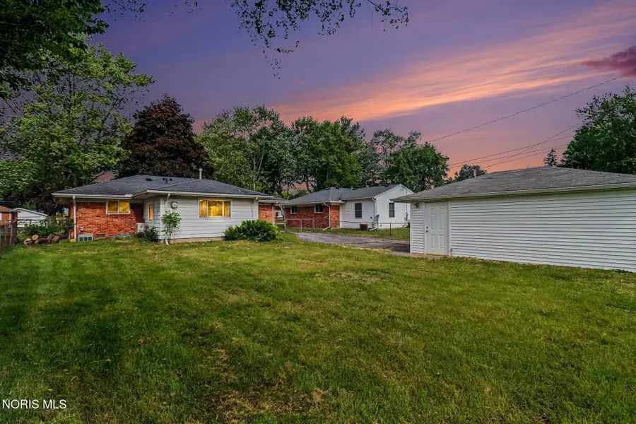 5428 Fenwick Drive, Toledo, OH 43623 - #3