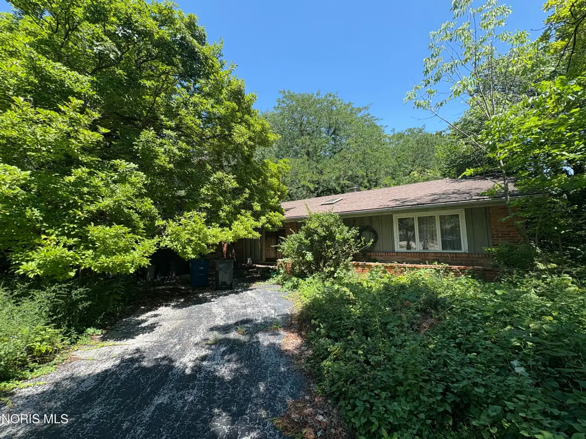 1157 Nanette Drive, Toledo, OH 43614 - #1