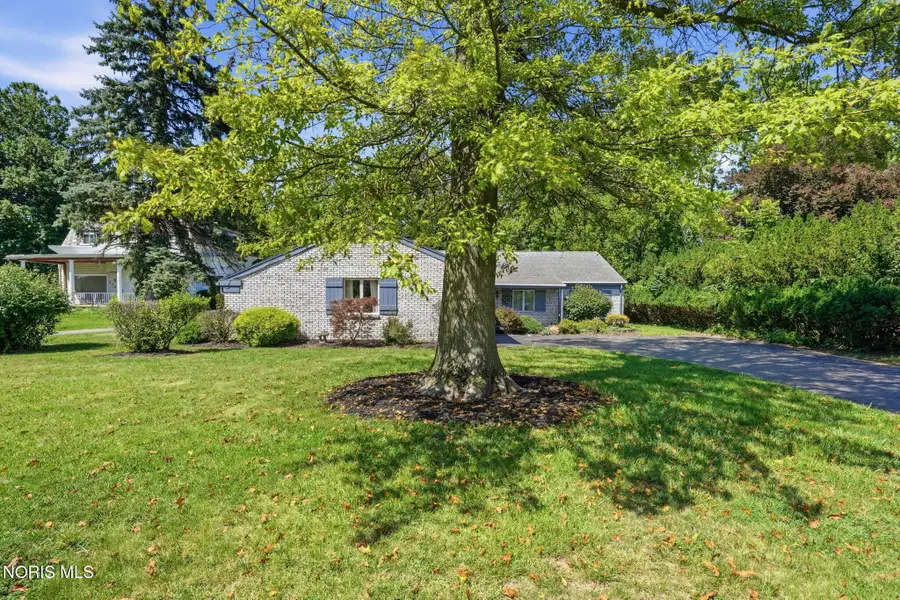 720 E Sandusky Street, Findlay, OH 45840 - #2