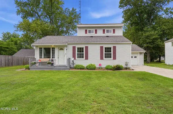 6012 Greenacre Road, Toledo, OH 43615