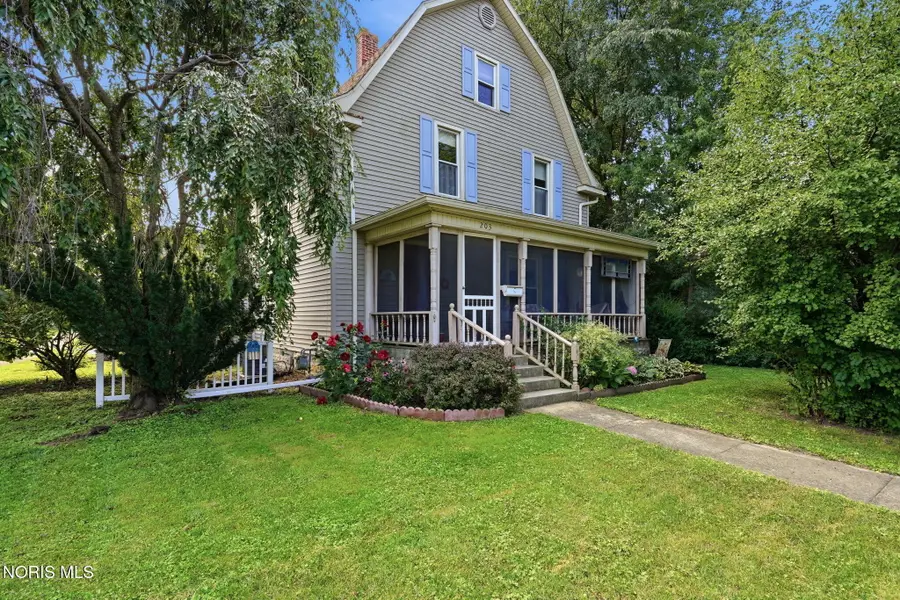 203 W Jackson Street, Fostoria, OH 44830 - #2