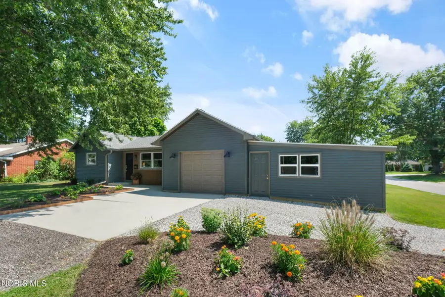 120 Edgewood Avenue, Delta, OH 43515 - #2
