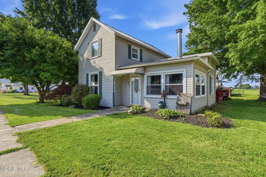 317 S High Street, Vanlue, OH 45890 - #3