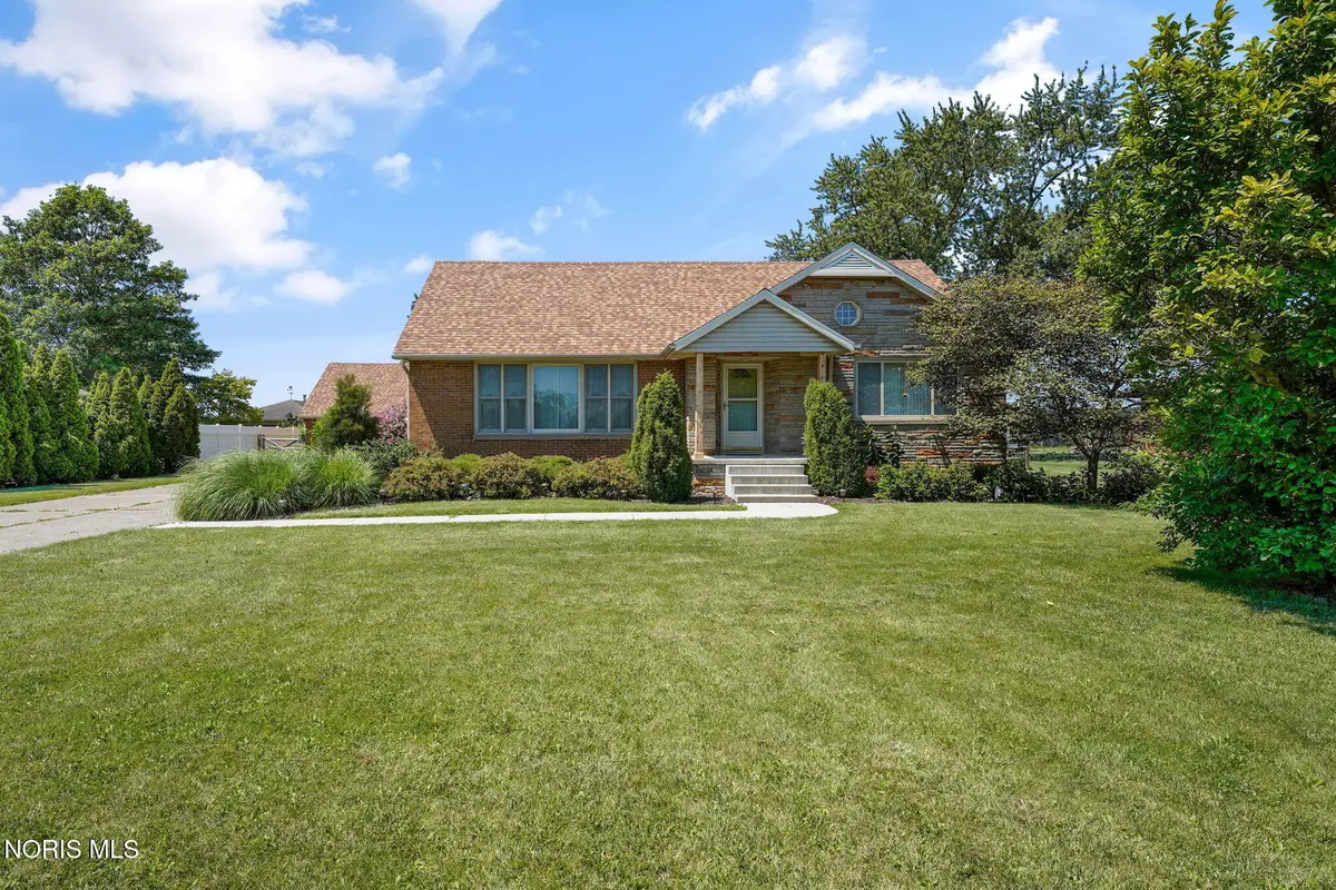 610 N Fostoria Road, Northwood, OH 43619 - #1