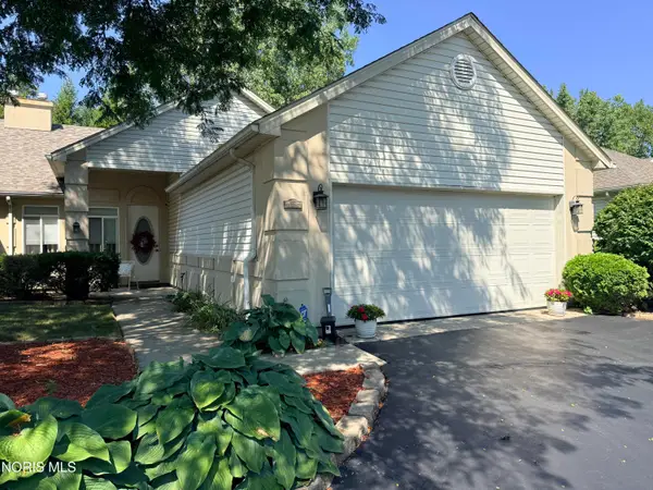 917 Hilltop Lane, Toledo, OH 43615