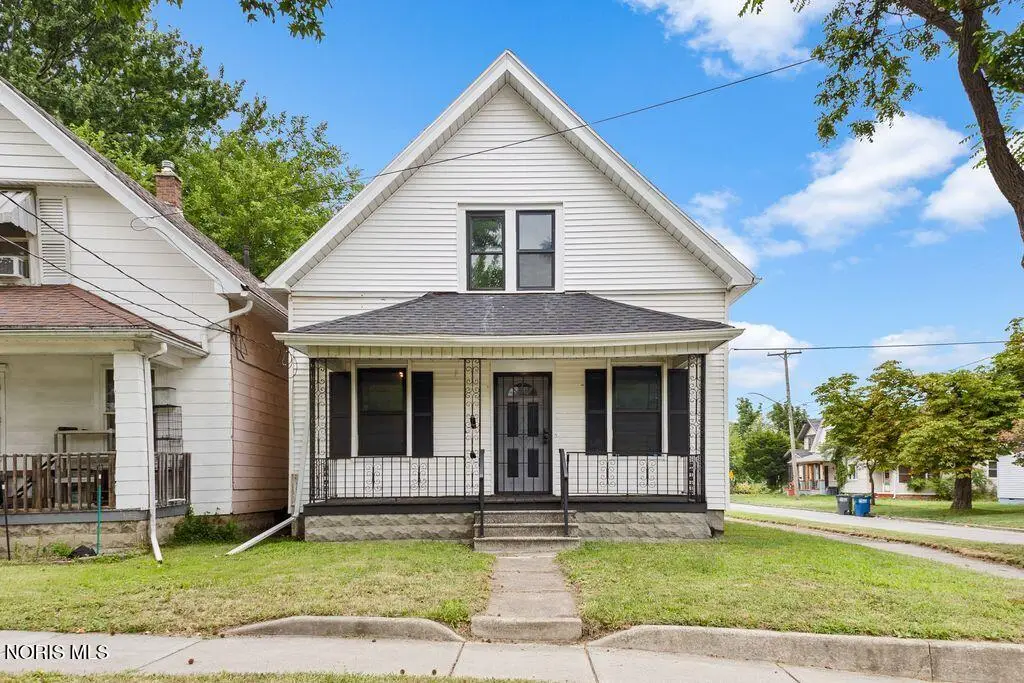 2 W Park Street, Toledo, OH 43608 - #1