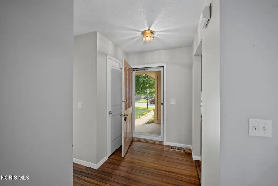 51 Homestead Place, Maumee, OH 43537 - #3