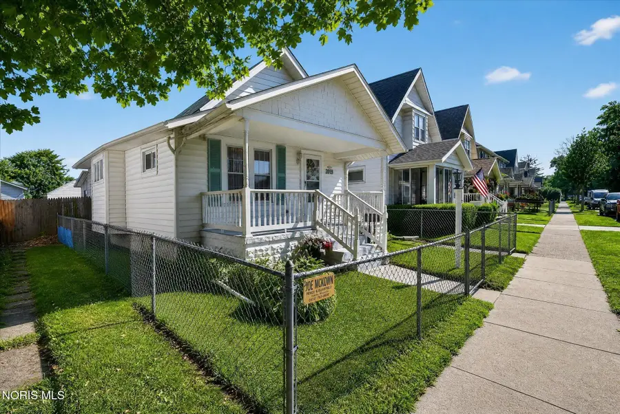 2049 Hurd Street, Toledo, OH 43605 - #2