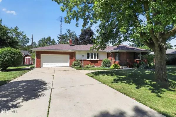 190 Evergreen Drive, Woodville, OH 43469