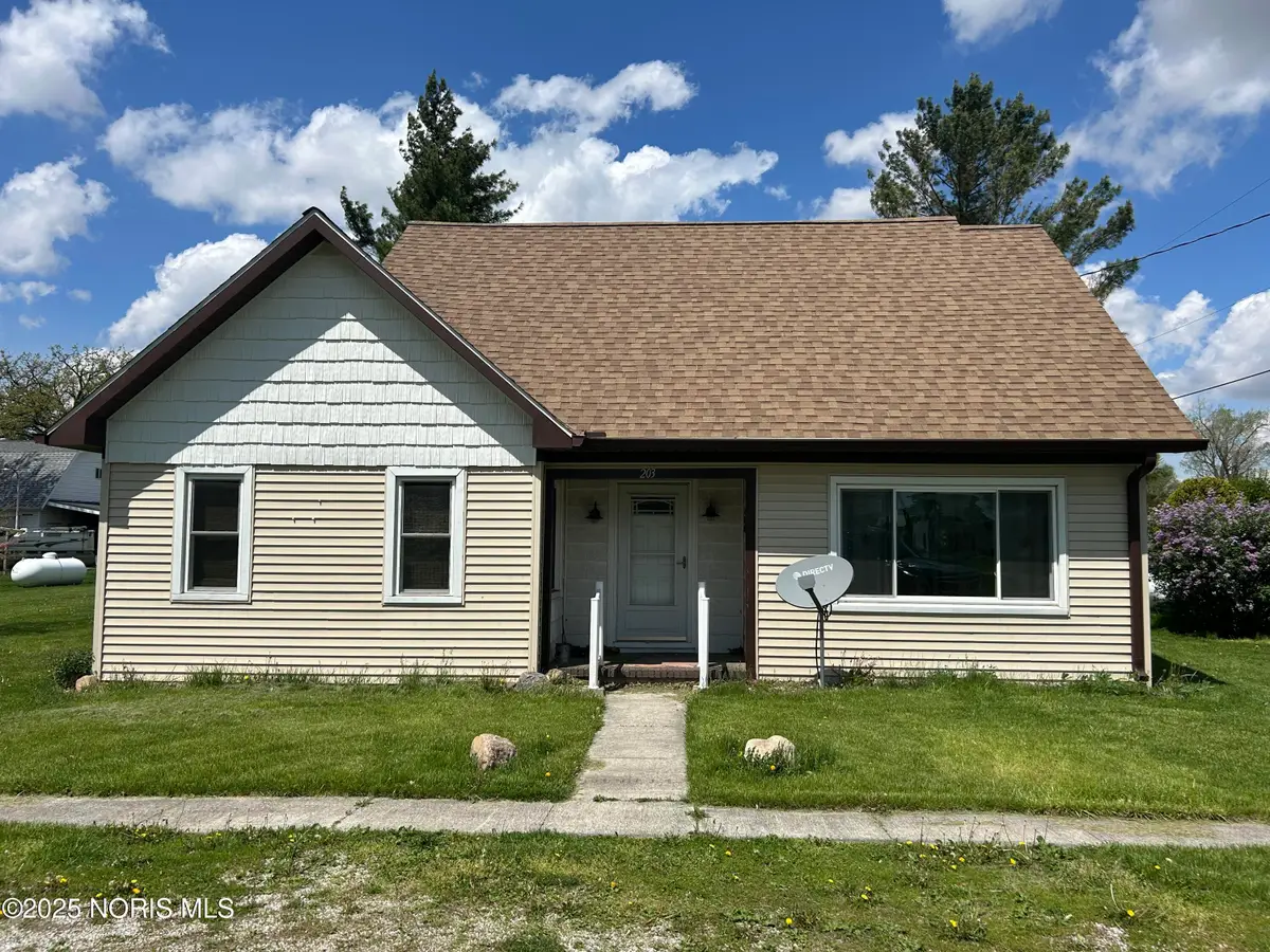 203 E Ash Street, Continental, OH 45831 - #1