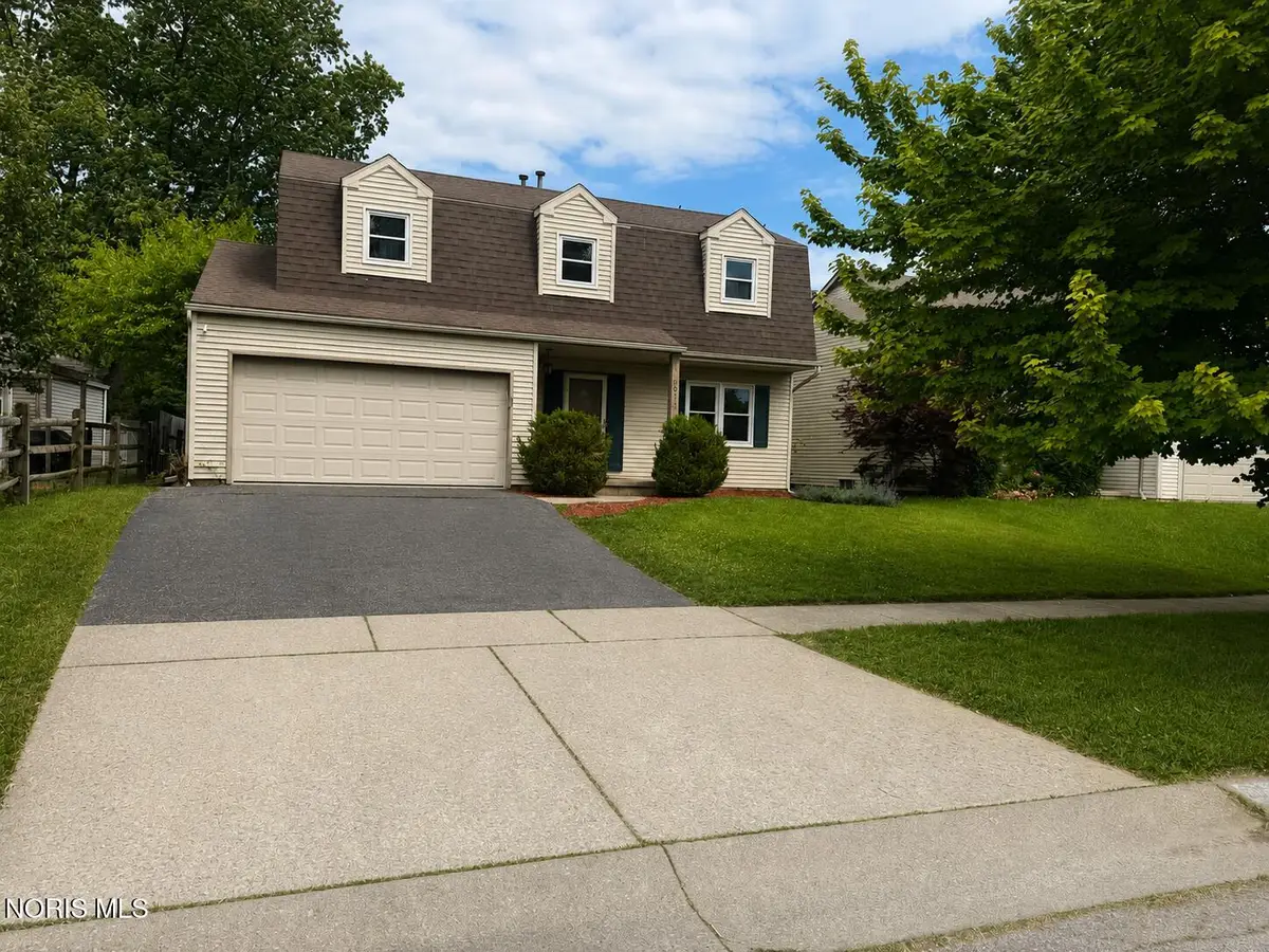 6011 Willowvale Drive, Toledo, OH 43615 - #1