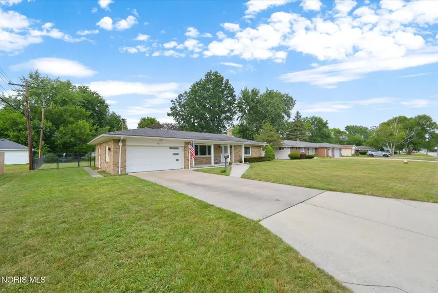5362 Darlene Drive, Toledo, OH 43615 - #2