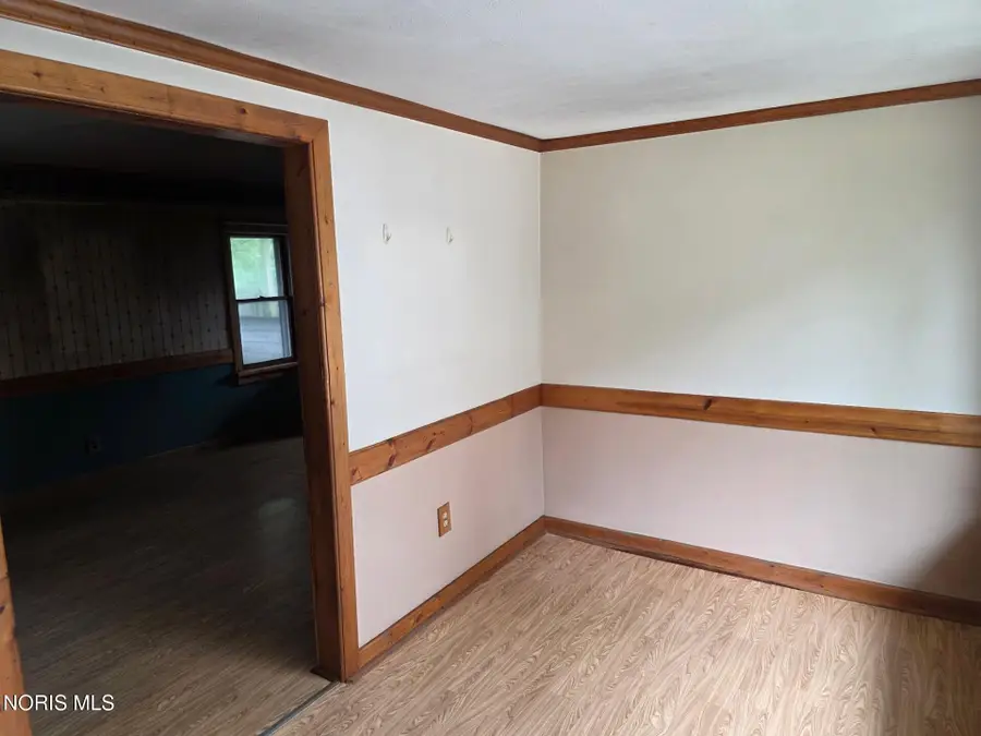 1017 Birch Avenue, Maumee, OH 43537 - #2