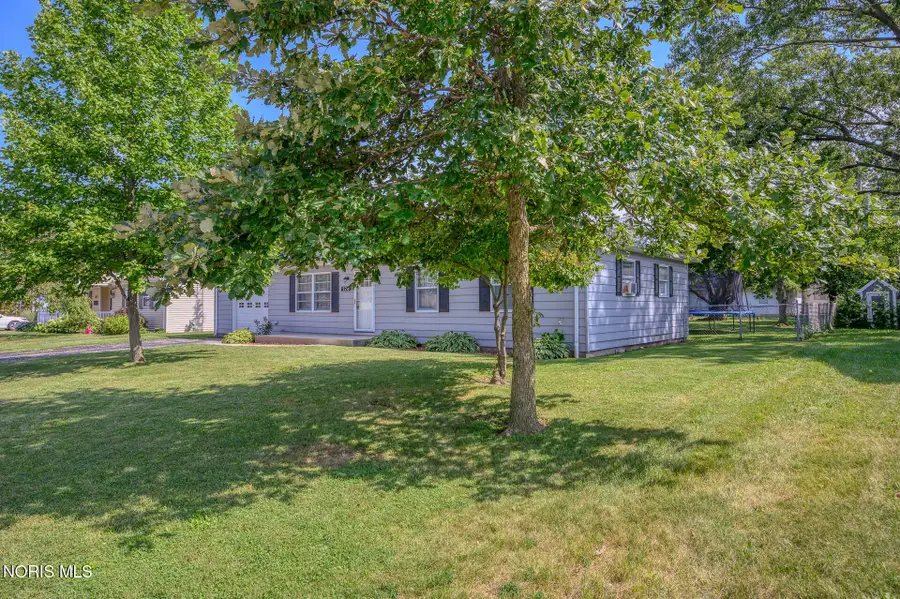 124 Marshall Avenue, Pemberville, OH 43450 - #2
