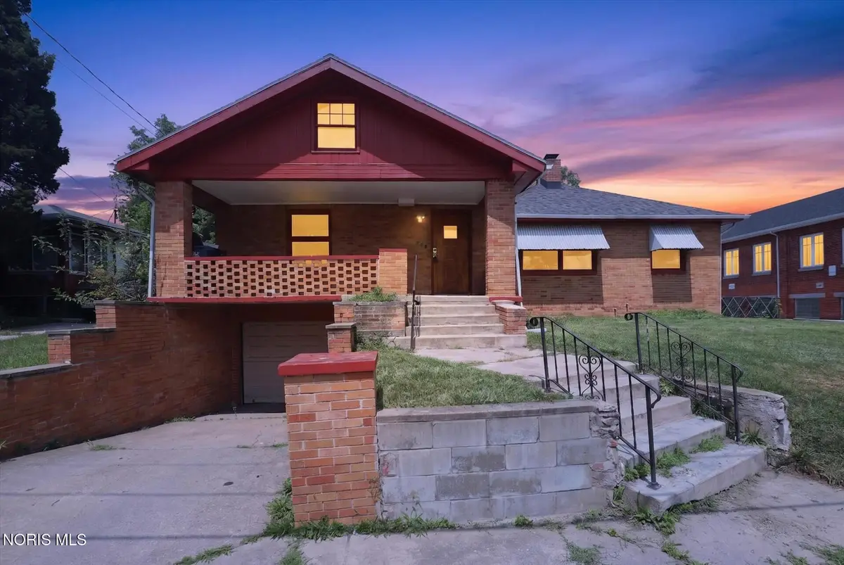 735 Russell Street, Toledo, OH 43608 - #1