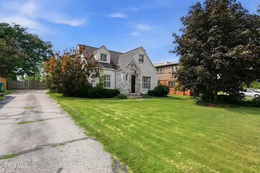 2004 S Main Street, Findlay, OH 45840 - #3