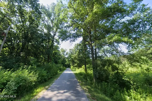 801 S Eber Road, Swanton, OH 43558