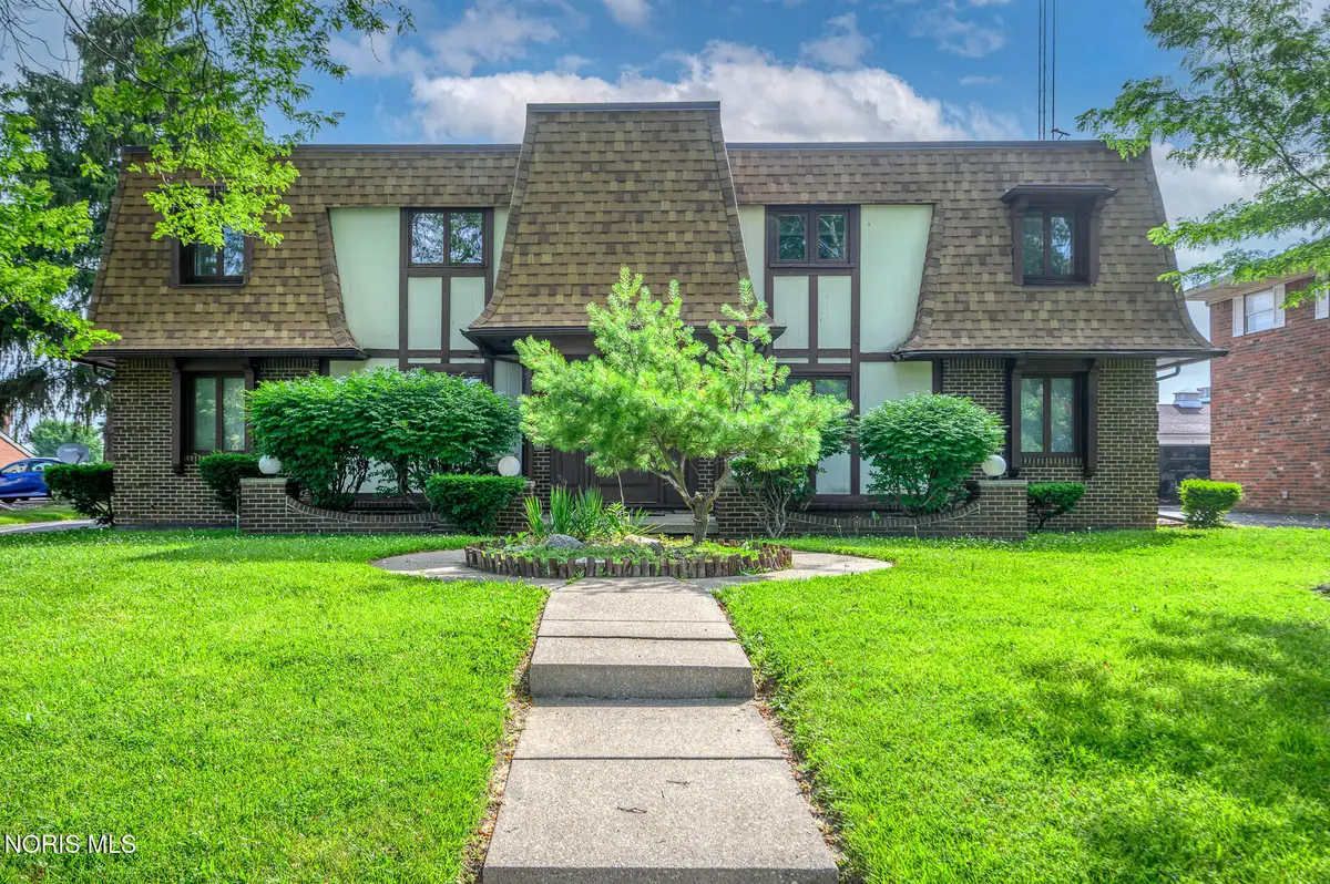 5544 Cresthaven Lane, Toledo, OH 43614 - #1