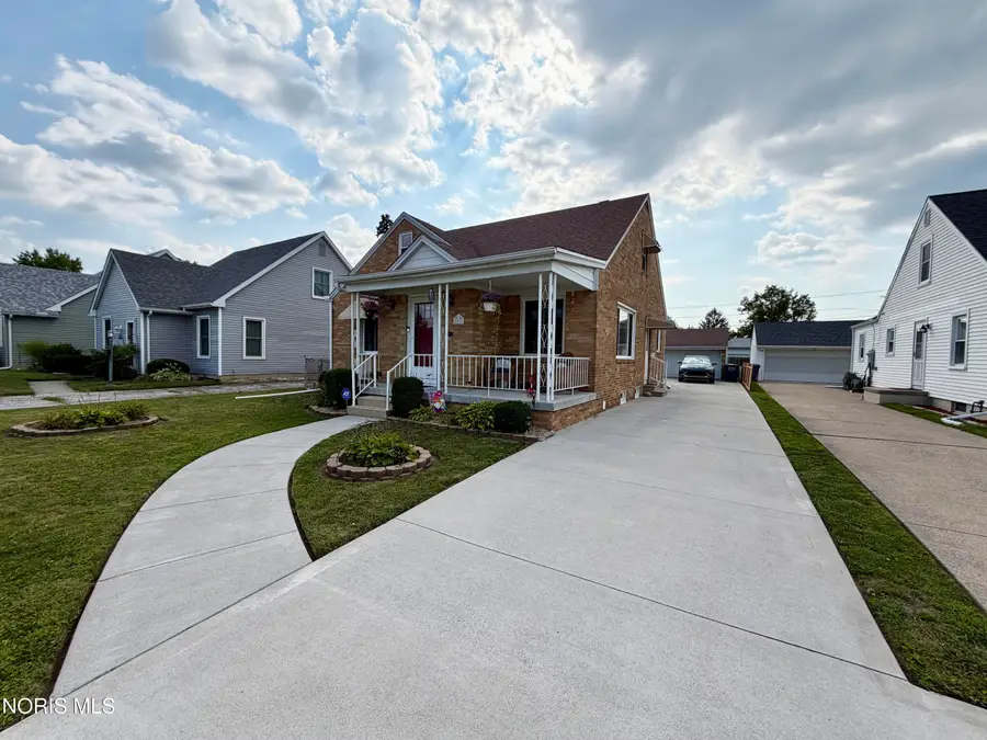 4549 289th Street, Toledo, OH 43611 - #2