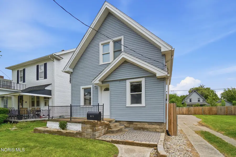815 Woodsdale Avenue, Toledo, OH 43609 - #3