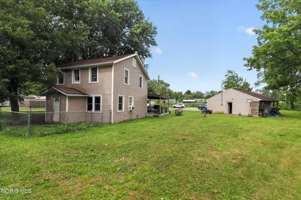 11869 Canal Avenue, Curtice, OH 43412