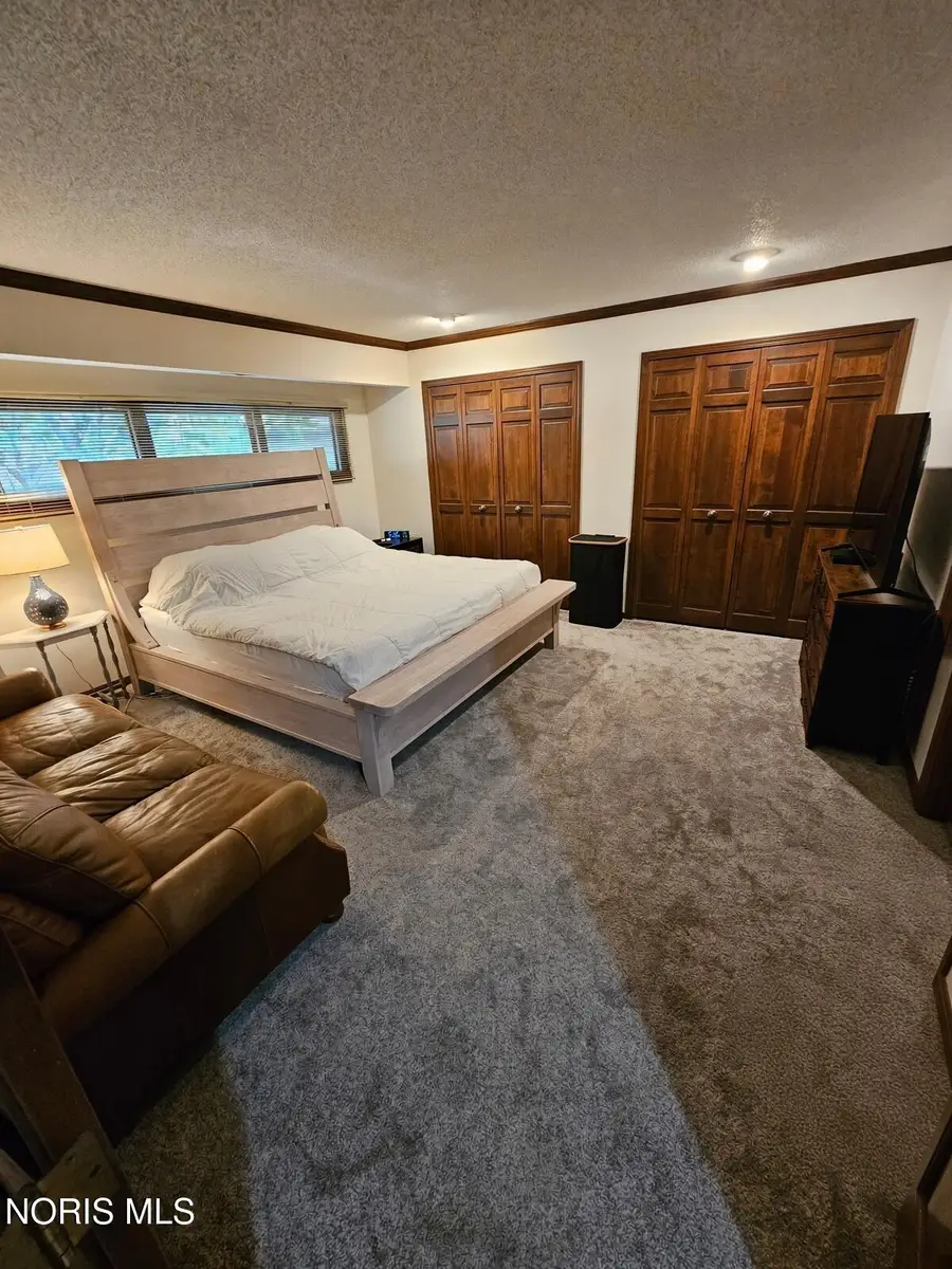 2443 Parliament Square, Toledo, OH 43617 - #3