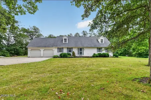 8015 Stever Road, Defiance, OH 43512