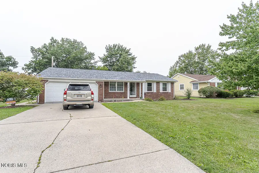 208 Westfield Avenue, Defiance, OH 43512 - #2