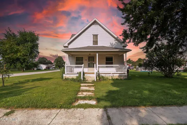 315 Third Street, Clay Center, OH 43408