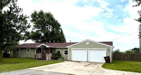 27468 Ayersville Pleasant Bend Road, Defiance, OH 43512