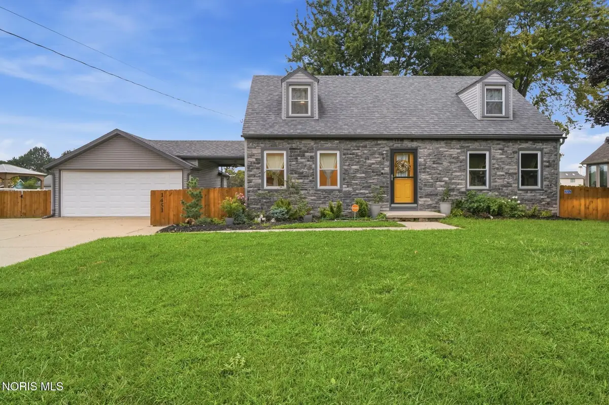 1451 Cass Road, Maumee, OH 43537 - #1