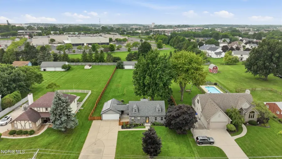 1451 Cass Road, Maumee, OH 43537 - #2
